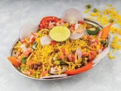 Cheese sev puri